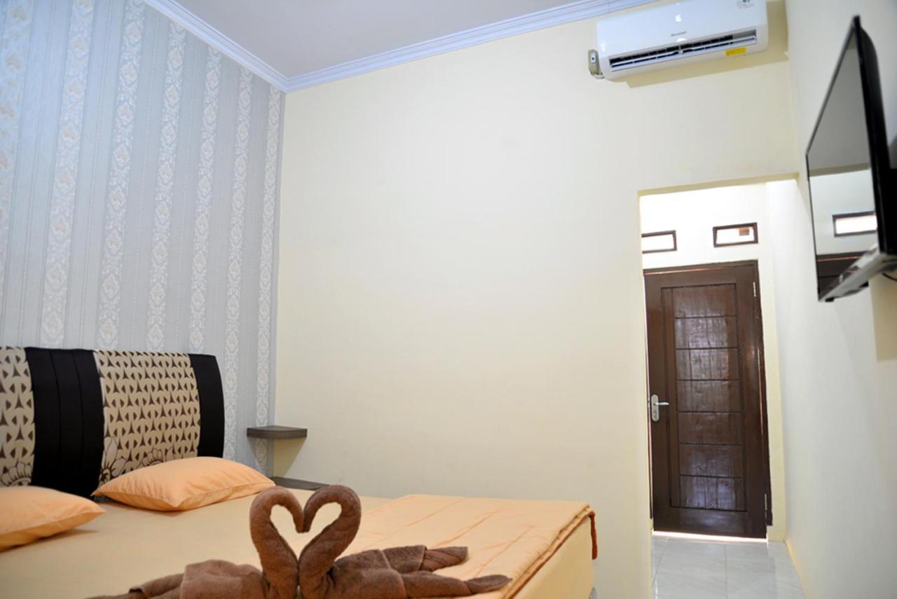 Haura Syariah Home Stay Бандар-Лампунг Экстерьер фото